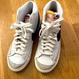 Nike Hightops size 5.5